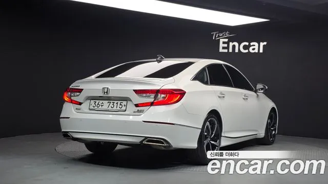 Honda Accord 2018 thumb 2