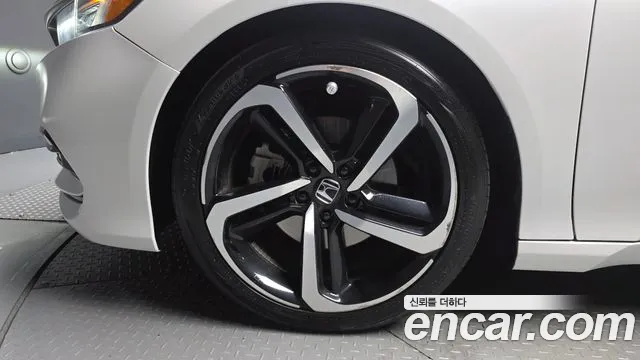 Honda Accord 2018 thumb 5