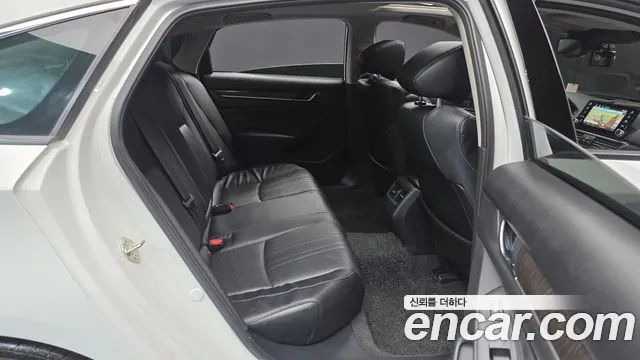 Honda Accord 2018 thumb 12