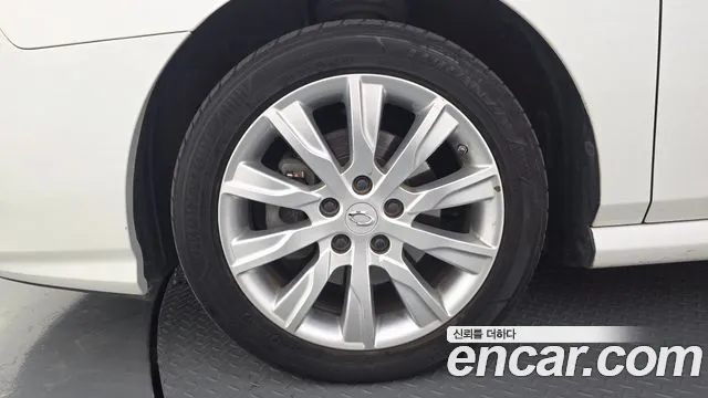 Renault-KoreaSamsung SM5 2014 thumb 5