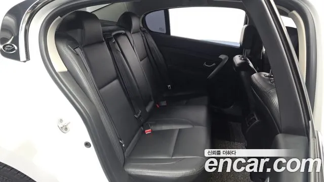 Renault-KoreaSamsung SM5 2014 thumb 12