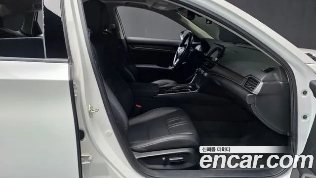 Honda Accord 2020 thumb 11