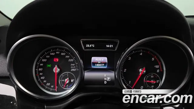 Mercedes-Benz GLE 2016 thumb 8
