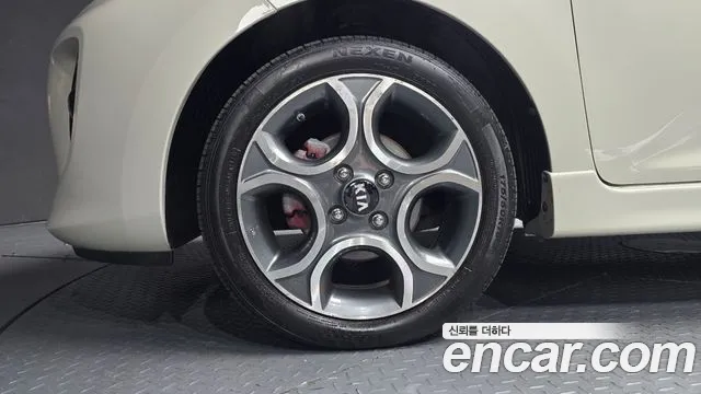 Kia Morning 2015 thumb 5
