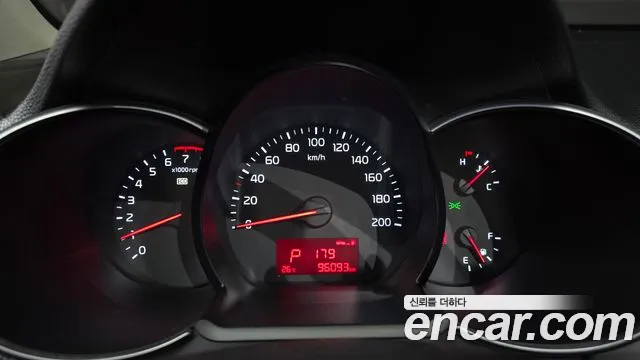 Kia Morning 2015 thumb 8