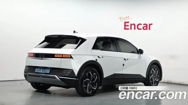 Hyundai IONIQ 5 2021 thumb 2