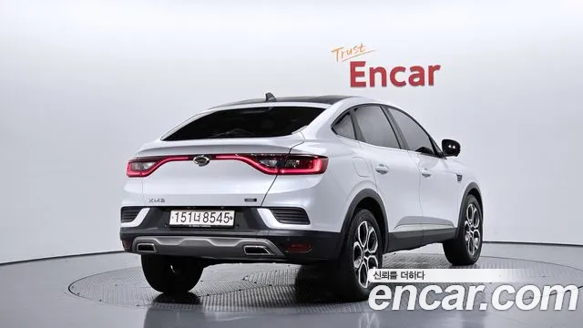 Renault-KoreaSamsung Arkana 2020 thumb 2