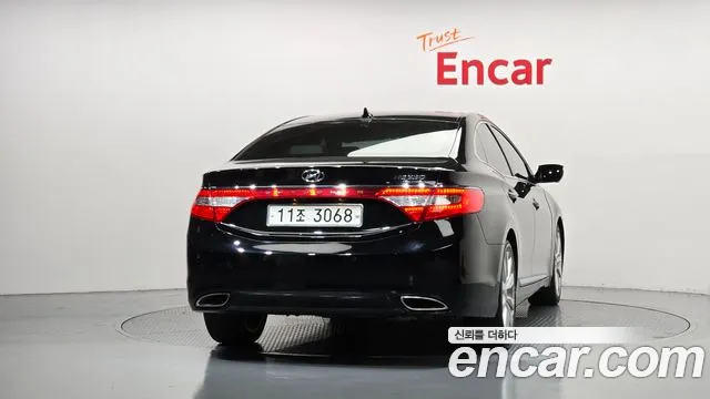 Hyundai Grandeur 2012 thumb 4