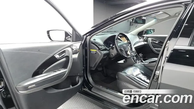 Hyundai Grandeur 2012 thumb 10