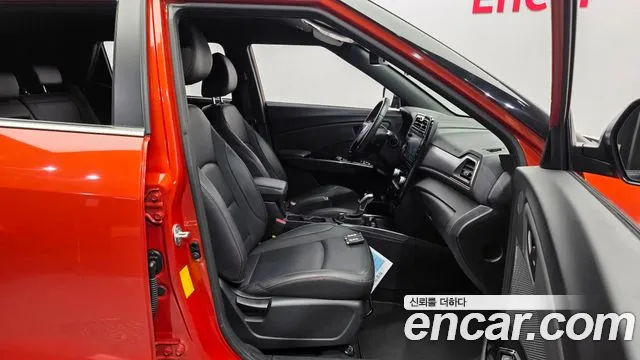 KG_Mobility_Ssangyong TIBOLI 2020 thumb 11