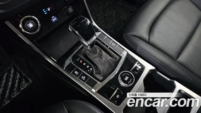 KG_Mobility_Ssangyong KORANDO 2022 thumb 9