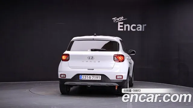 Hyundai Venue 2025 thumb 3
