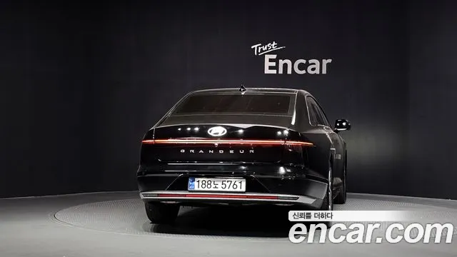 Hyundai Grandeur 2023 thumb 4