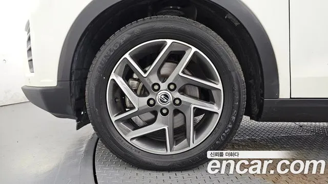 KG_Mobility_Ssangyong TIBOLI 2022 thumb 5