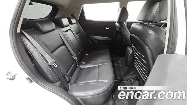 KG_Mobility_Ssangyong TIBOLI 2022 thumb 11