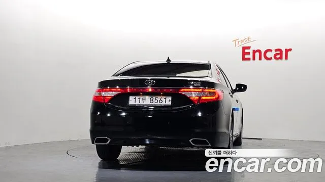 Hyundai Grandeur 2015 thumb 4