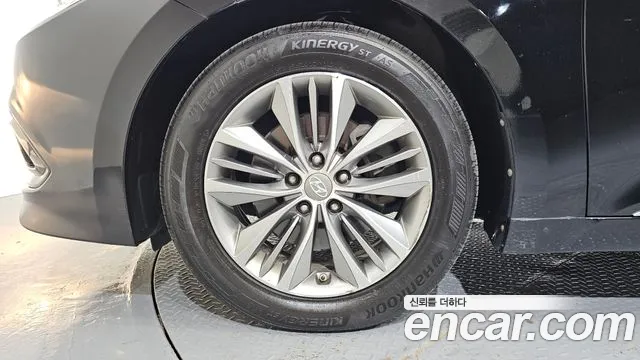 Hyundai Grandeur 2015 thumb 5