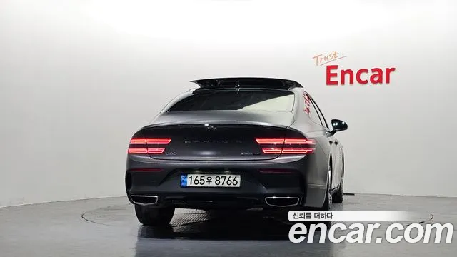 Genesis G80 2022 thumb 4