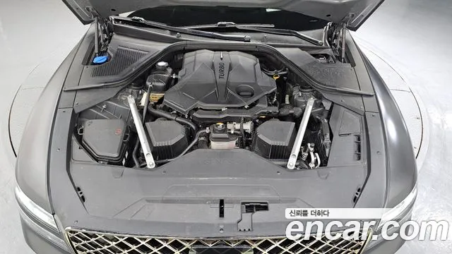 Genesis G80 2022 thumb 6