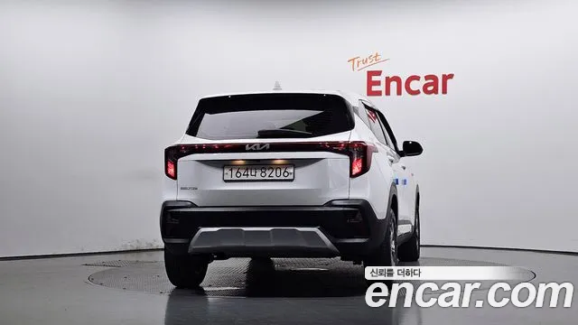 Kia Seltos 2024 thumb 3