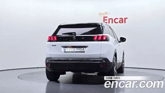 Peugeot 3008 2019 thumb 4
