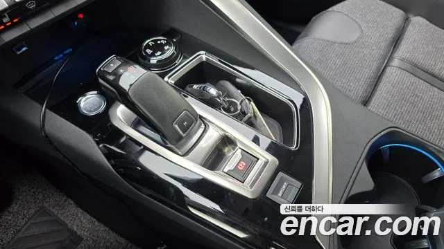 Peugeot 3008 2019 thumb 9