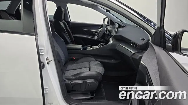 Peugeot 3008 2019 thumb 11