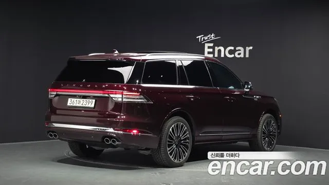 Lincoln Aviator 2020 thumb 2