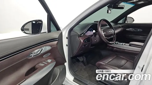 Genesis GV70 2021 thumb 10
