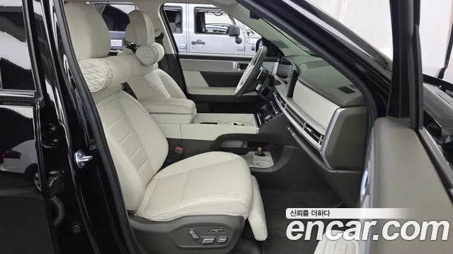 Hyundai Santa Fe 2025 thumb 11