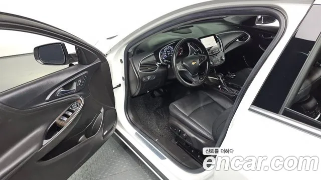 ChevroletGMDaewoo Malibu 2022 thumb 10