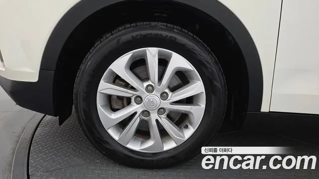 KG_Mobility_Ssangyong TIBOLI 2018 thumb 5