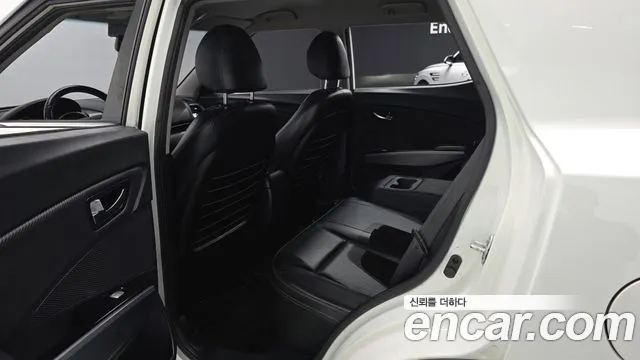 KG_Mobility_Ssangyong TIBOLI 2018 thumb 11