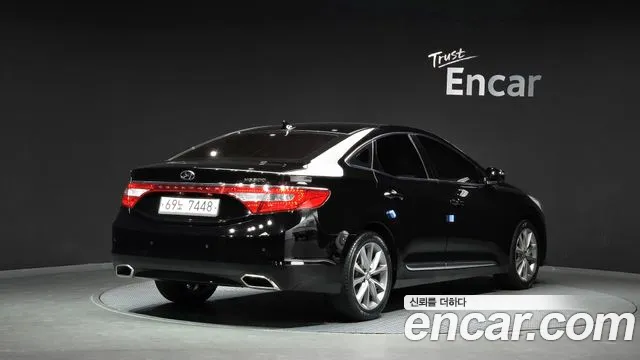 Hyundai Grandeur 2015 thumb 2