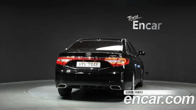 Hyundai Grandeur 2015 thumb 4