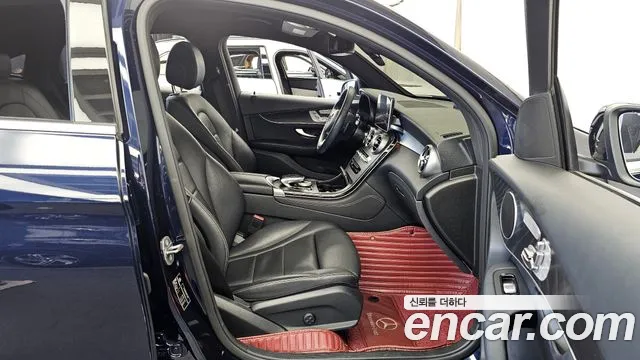 Mercedes-Benz GLC 2019 thumb 11