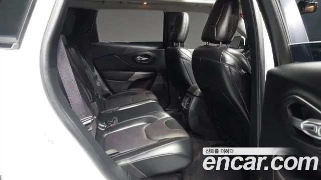 Jeep Cherokee 2020 thumb 11