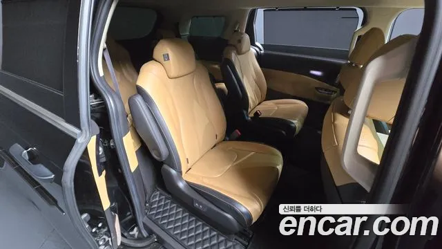 Kia Carnival 2020 thumb 11