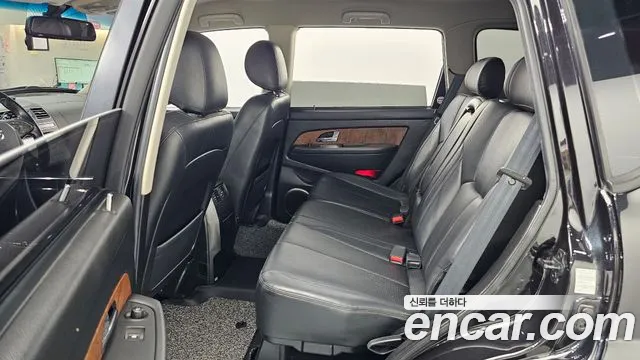 KG_Mobility_Ssangyong Rexton 2016 thumb 12