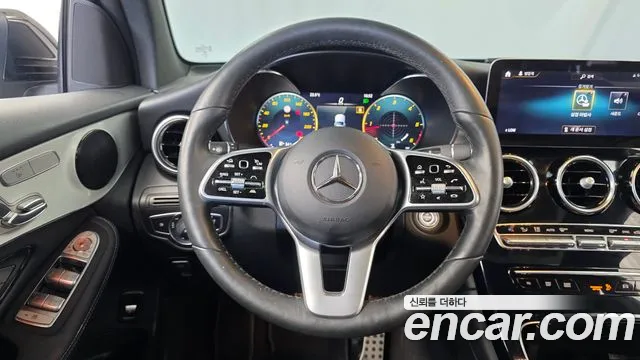 Mercedes-Benz GLC 2021 thumb 12