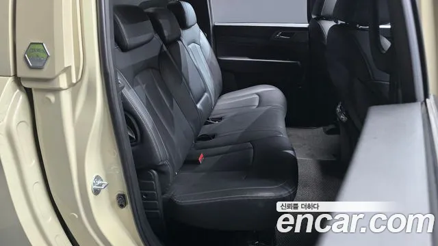KG_Mobility_Ssangyong Rexton 2023 thumb 11