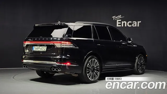 Lincoln Aviator 2021 thumb 2