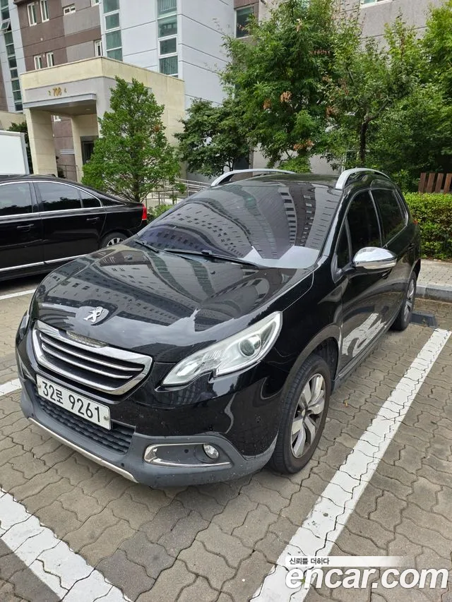 Peugeot 2008 2017 thumb 3