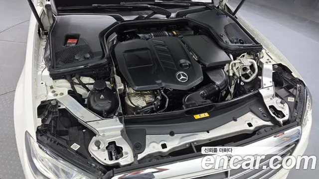 Mercedes-Benz E-Класс 2019 thumb 6
