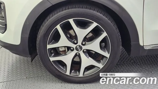 Kia Sportage 2017 thumb 5