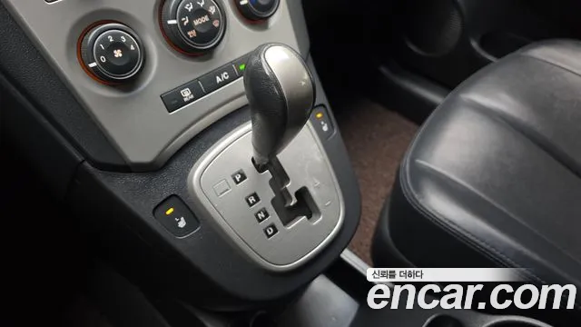 Kia Carens 2009 thumb 9