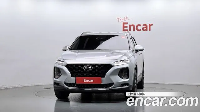 Hyundai Santa Fe 2018 thumb 3