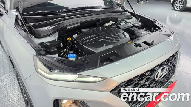 Hyundai Santa Fe 2018 thumb 6