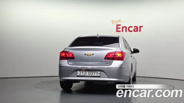 ChevroletGMDaewoo Cruze 2016 thumb 4