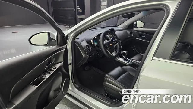 ChevroletGMDaewoo Cruze 2016 thumb 10